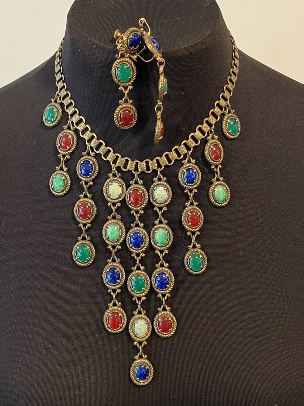 Exquisite VTG 1920’s Egyptian Revival Style Multi Long Tassel Bib Necklace Set